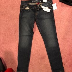 Guess skinny jeans size 31 short NWT